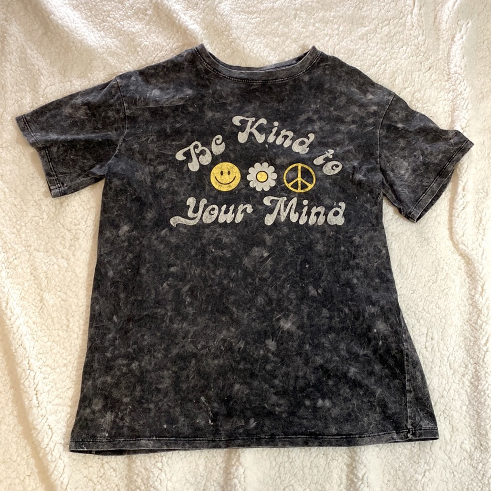 TARGET GRAPHIC TEE🙂
